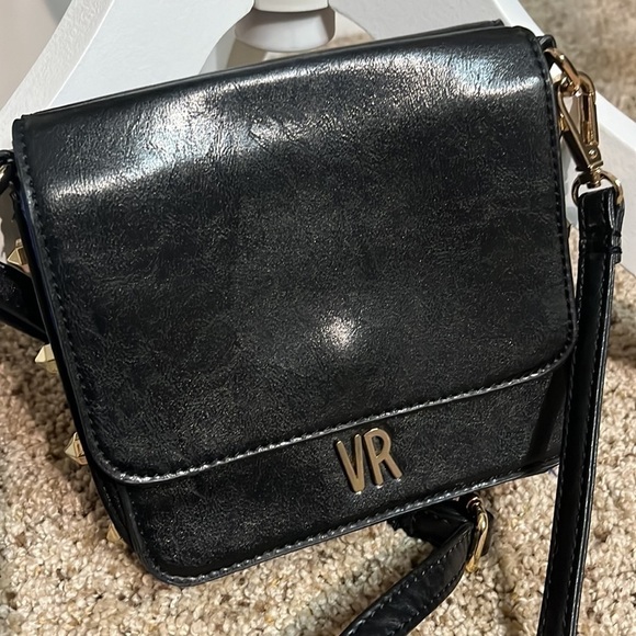 Vr Black Crossbody Bag Adjustable Straps Gold Tone Spikes - Picture 11 of 13